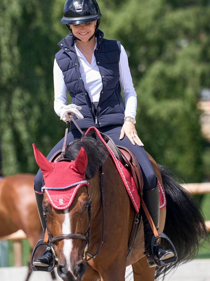 How to wear it Saddle Pad Jump Signature