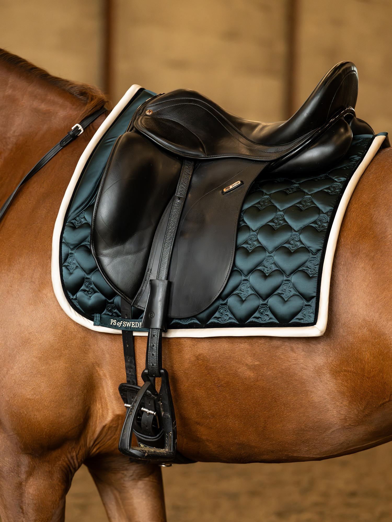 Saddle Pad Heart Dressage