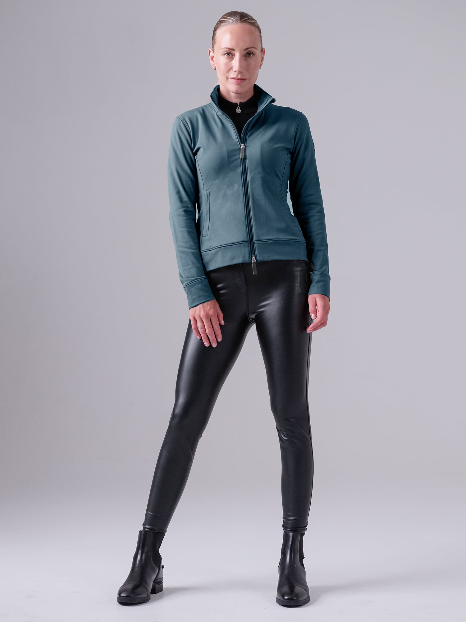 Oakley Mid Layer