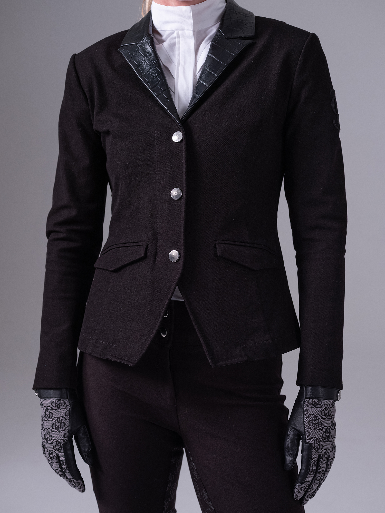 Carol Croco Blazer