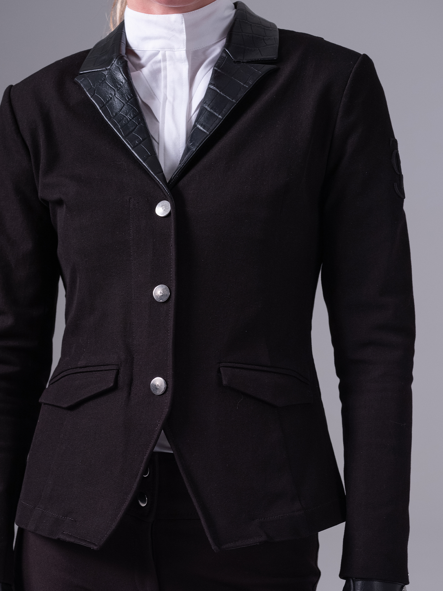 Carol Croco Blazer