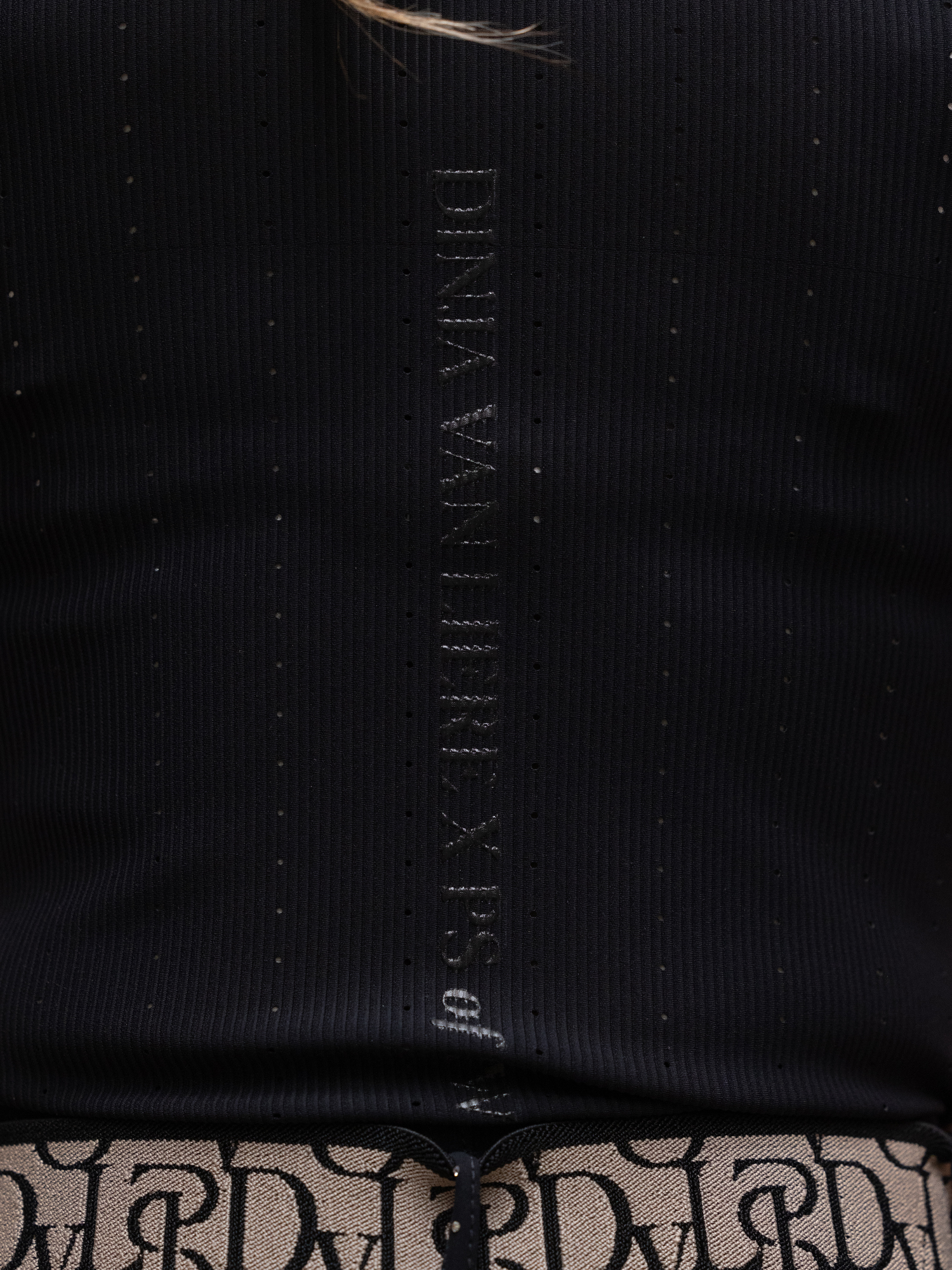 Dinja x PS Ventilated Top