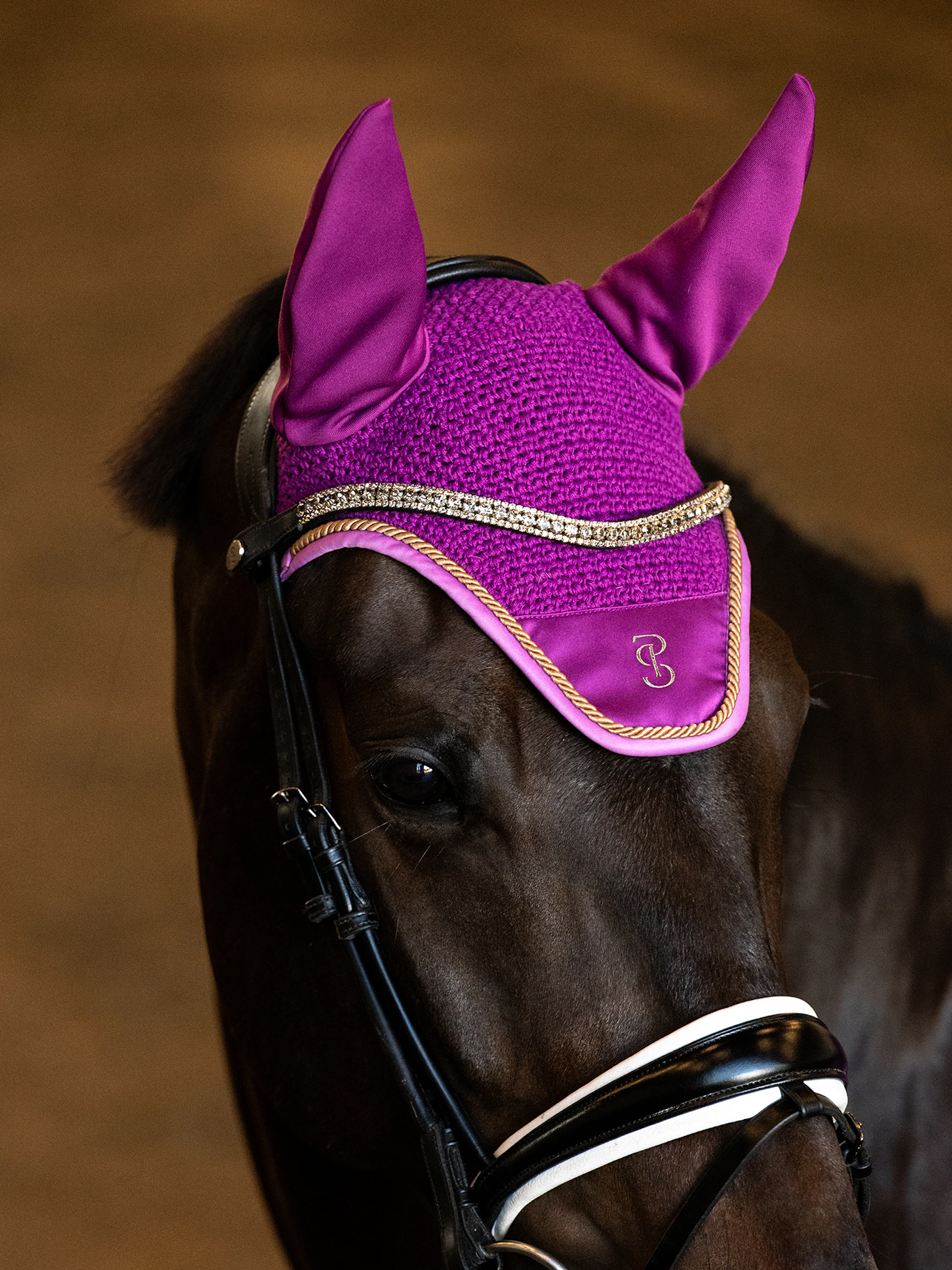 The Essence Ear Bonnet The Essence Ear Bonnet