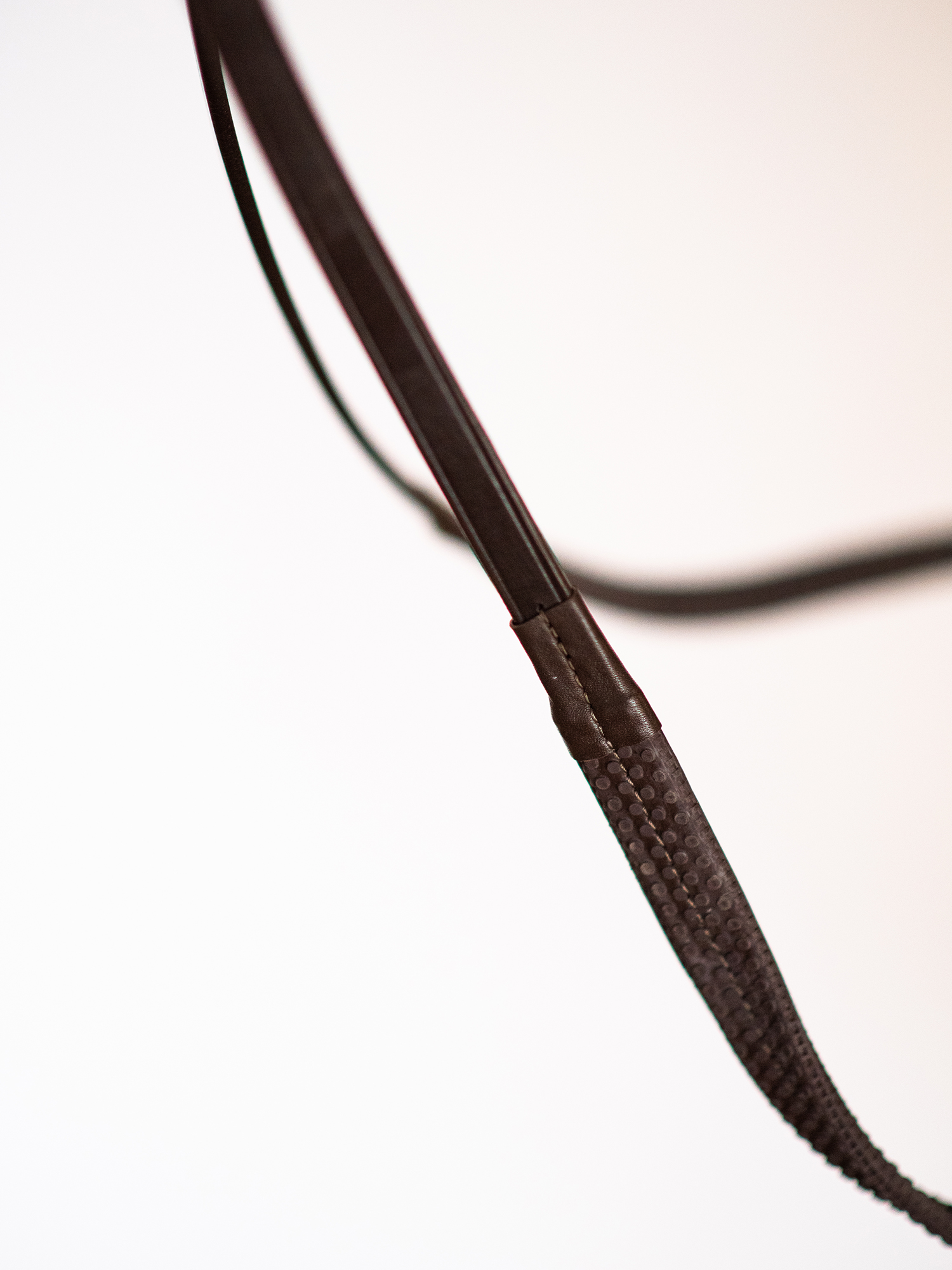 Reins Rubber