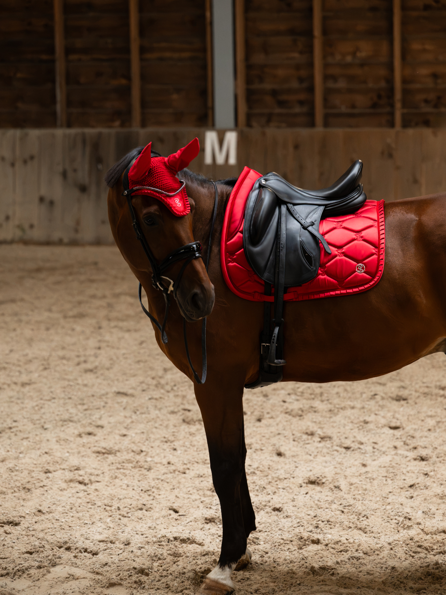 Saddle Pad Dressage Ruffle Cranberry Red