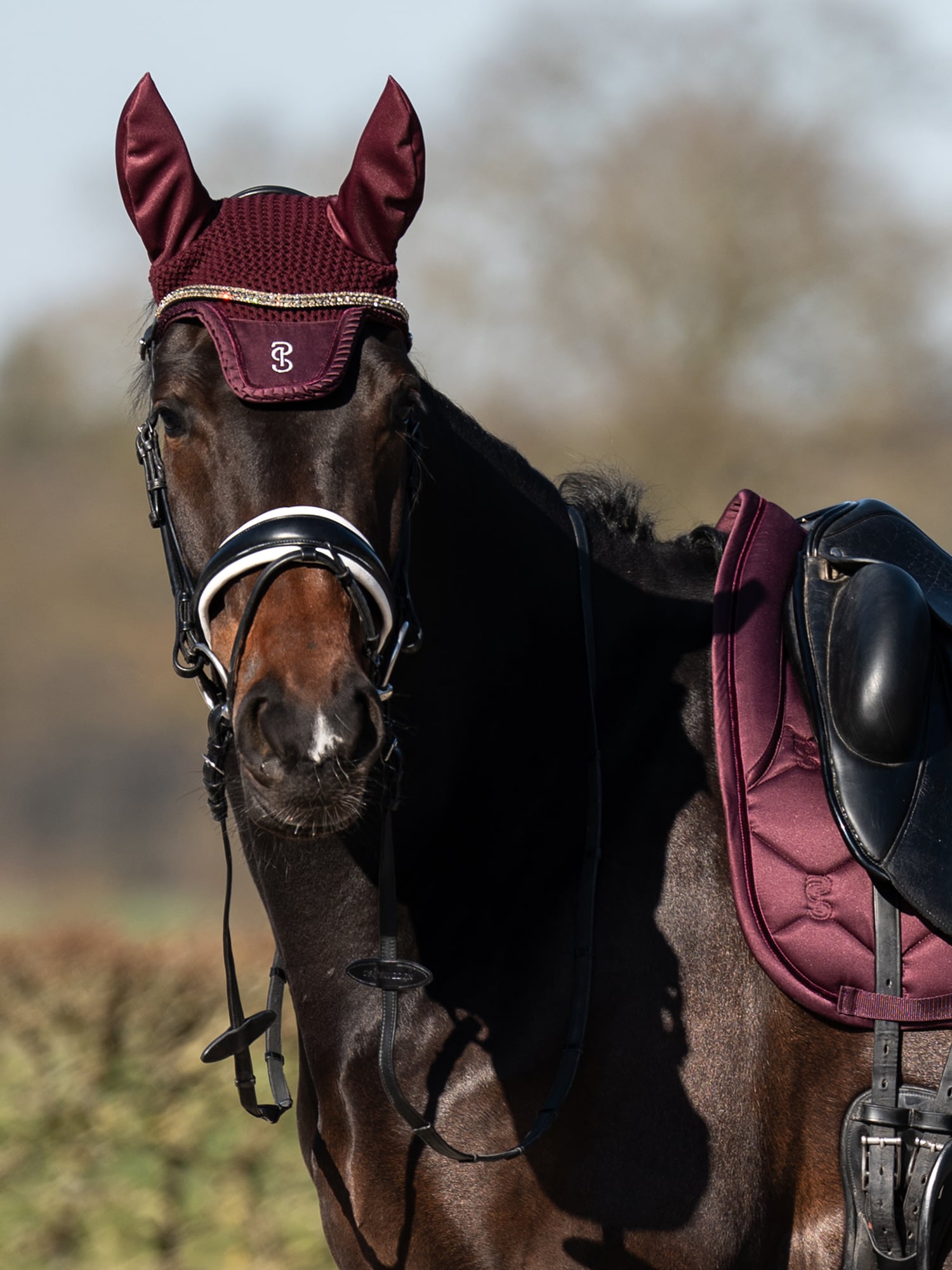 Fly Hat Ruffle