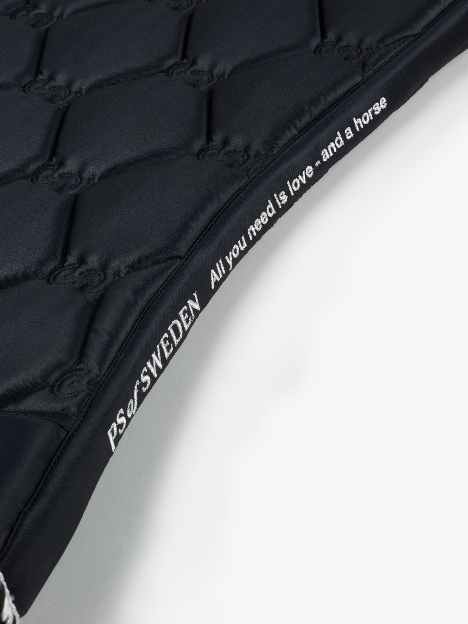 Saddle Pad Jump Signature