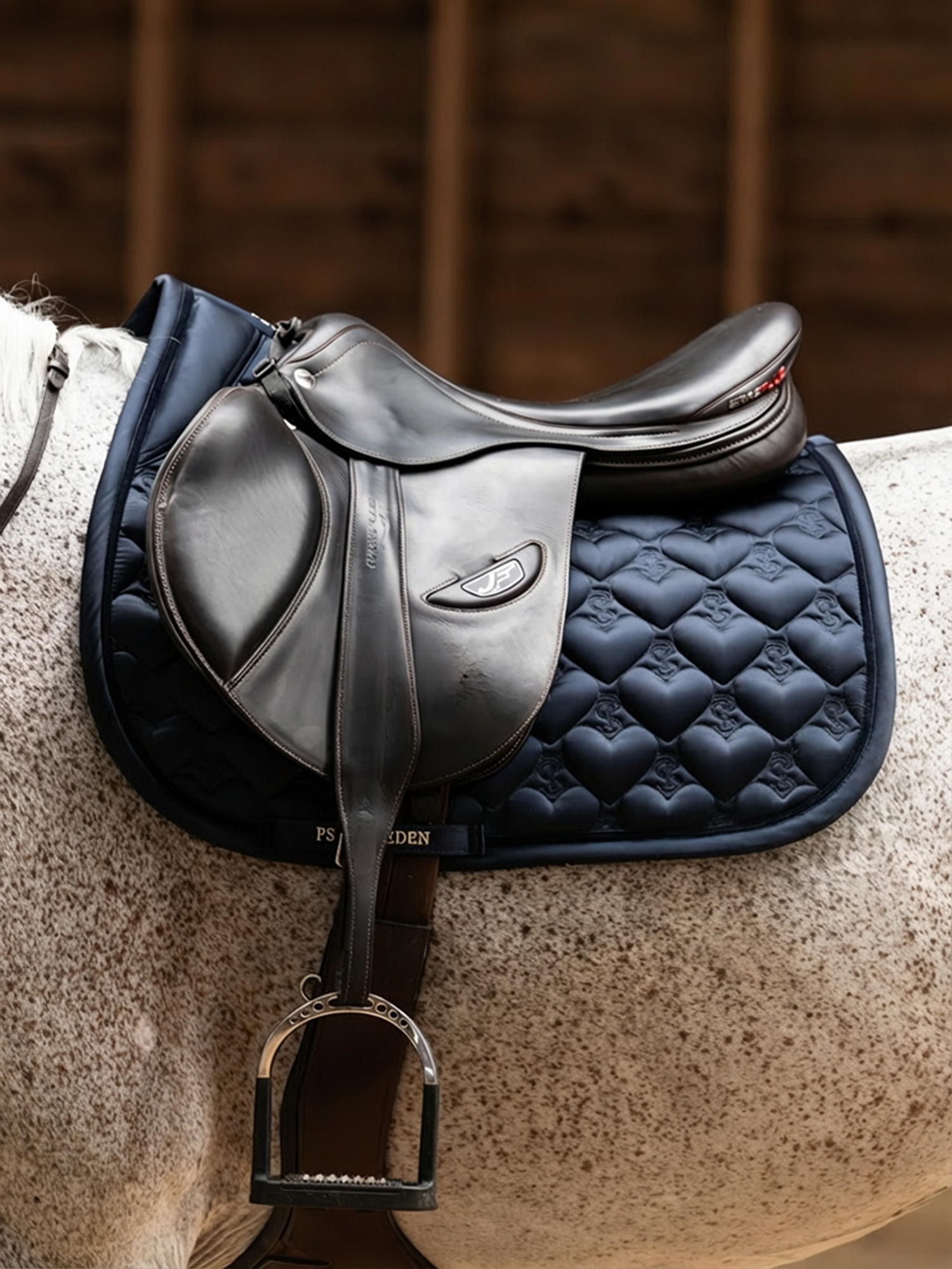 Saddle Pad Heart Jump