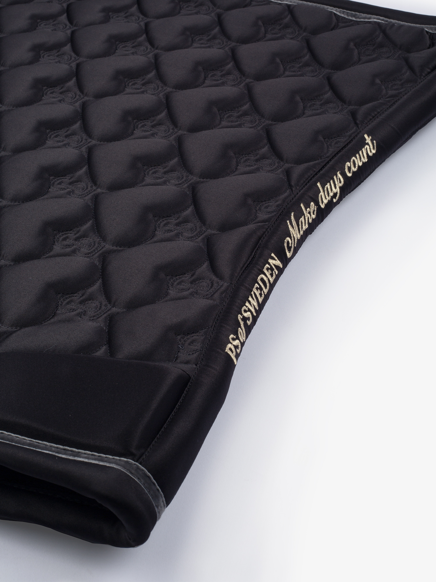 Saddle Pad Heart Dressage