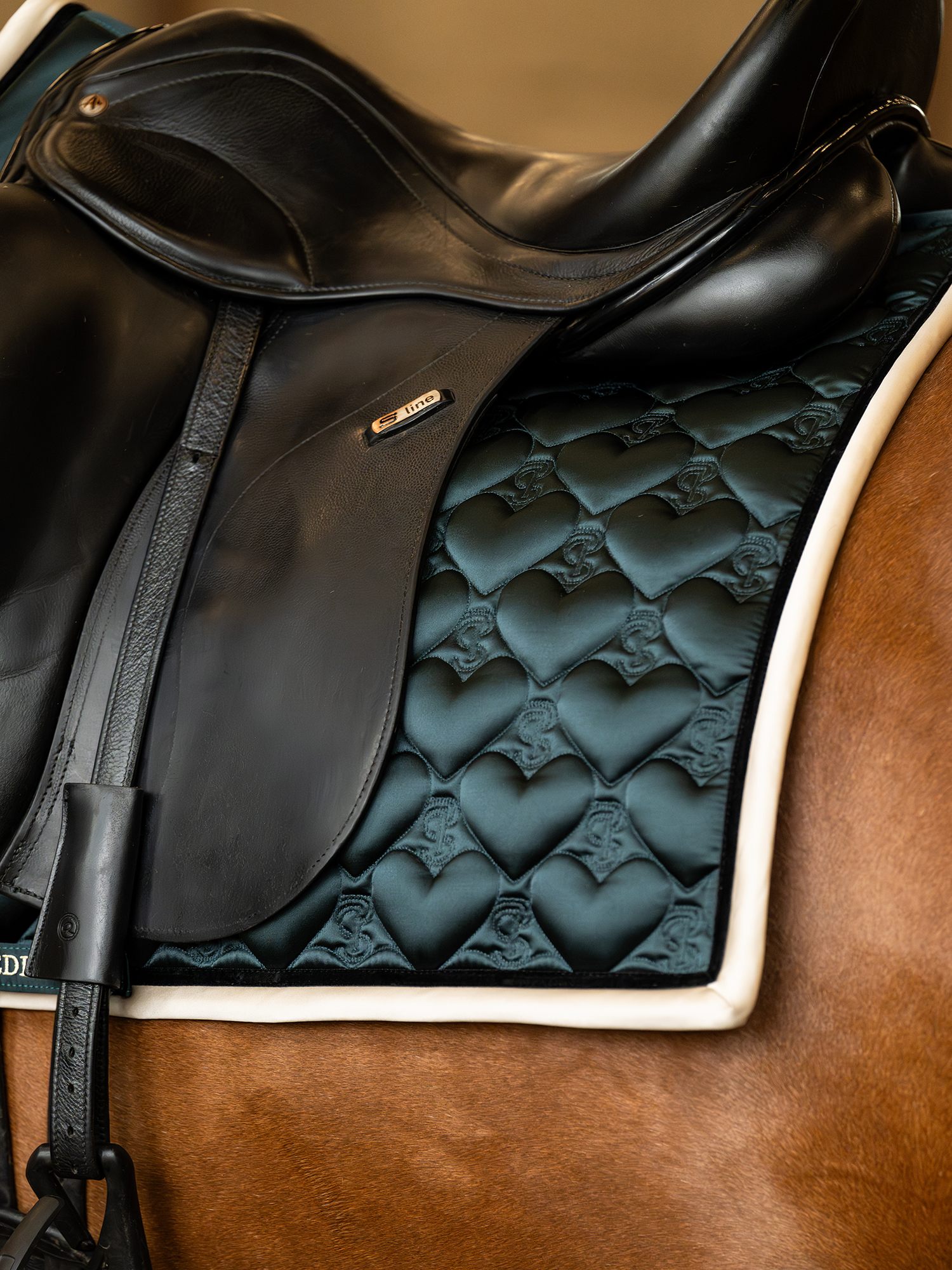 Saddle Pad Heart Dressage