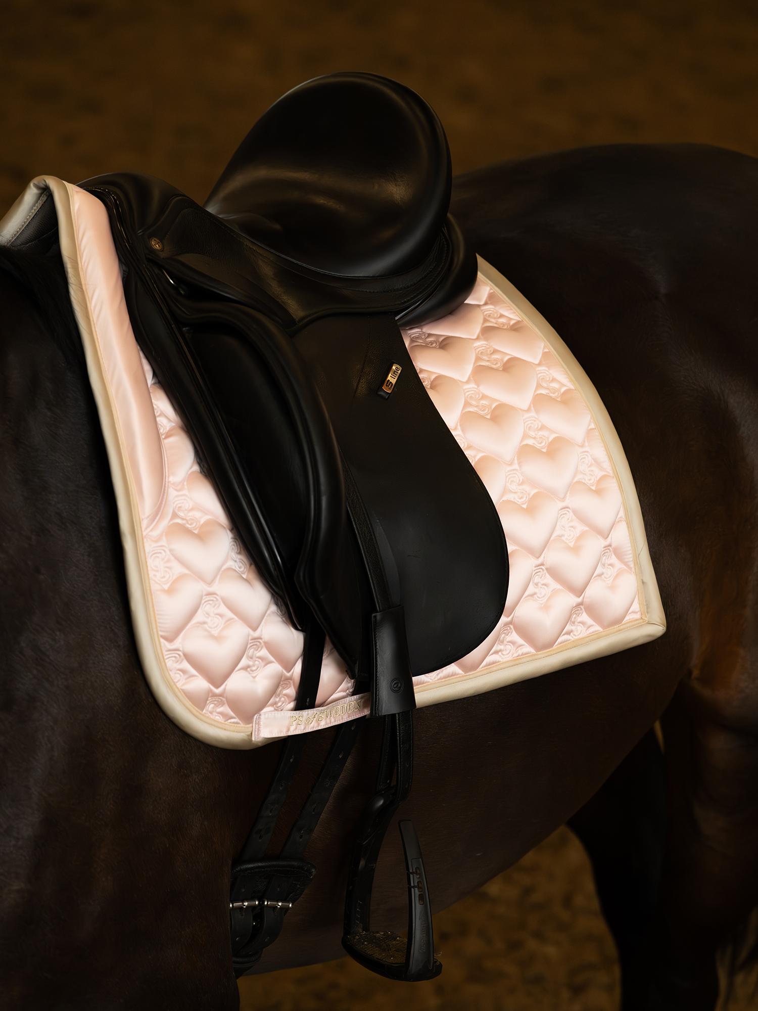 Saddle Pad Heart Dressage