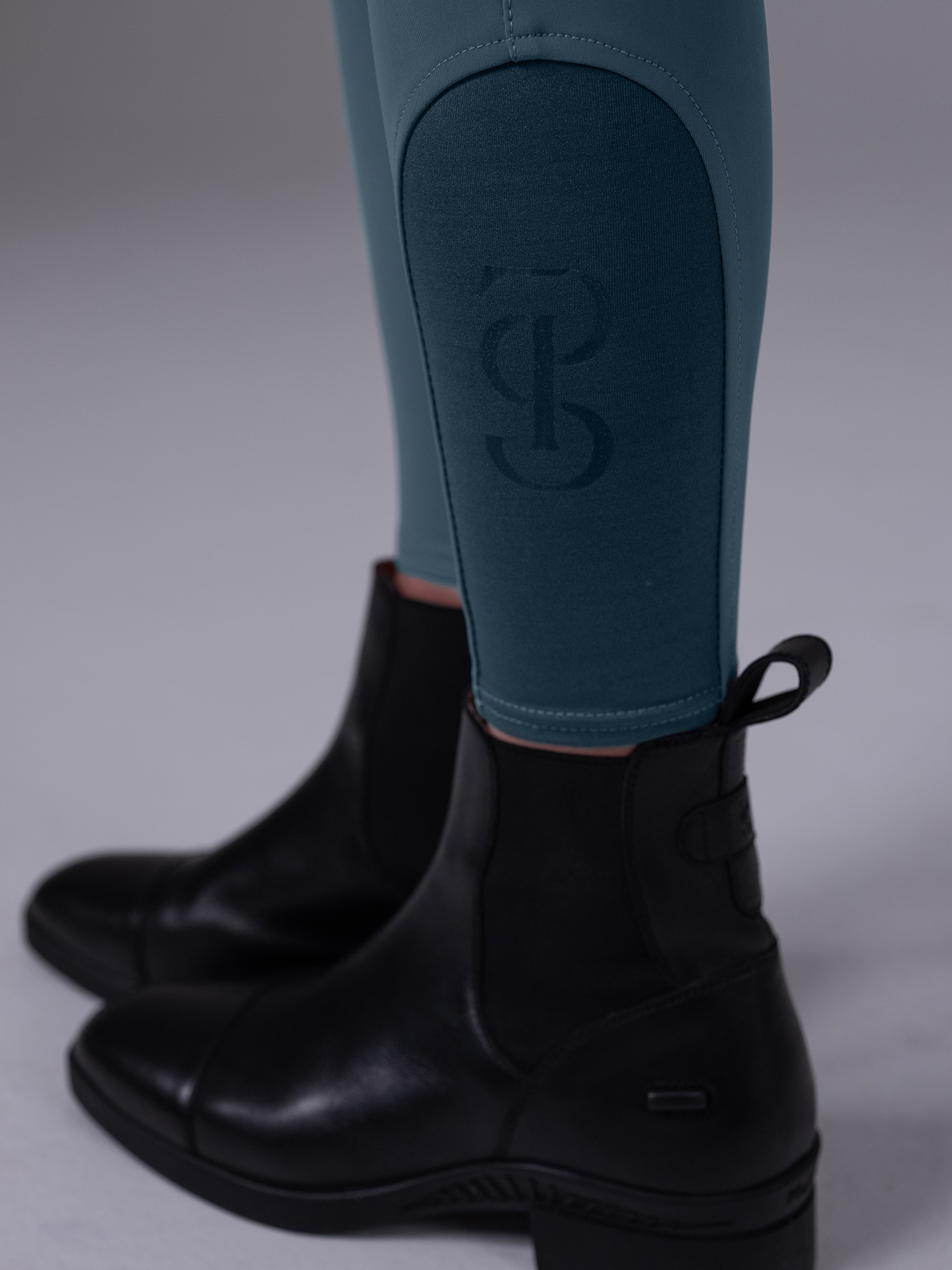 Martina Knee Grip Breeches