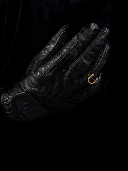 Pierced Horse Shoe Ring