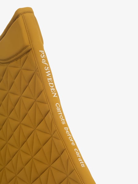 Diamond Quilt Dressage Saddle Pad