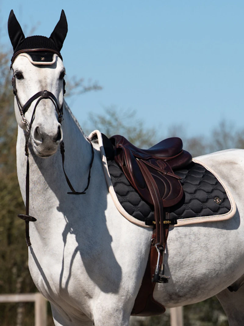 Vintage Monogram Jump Saddle Pad Vintage Monogram Jump Saddle Pad
