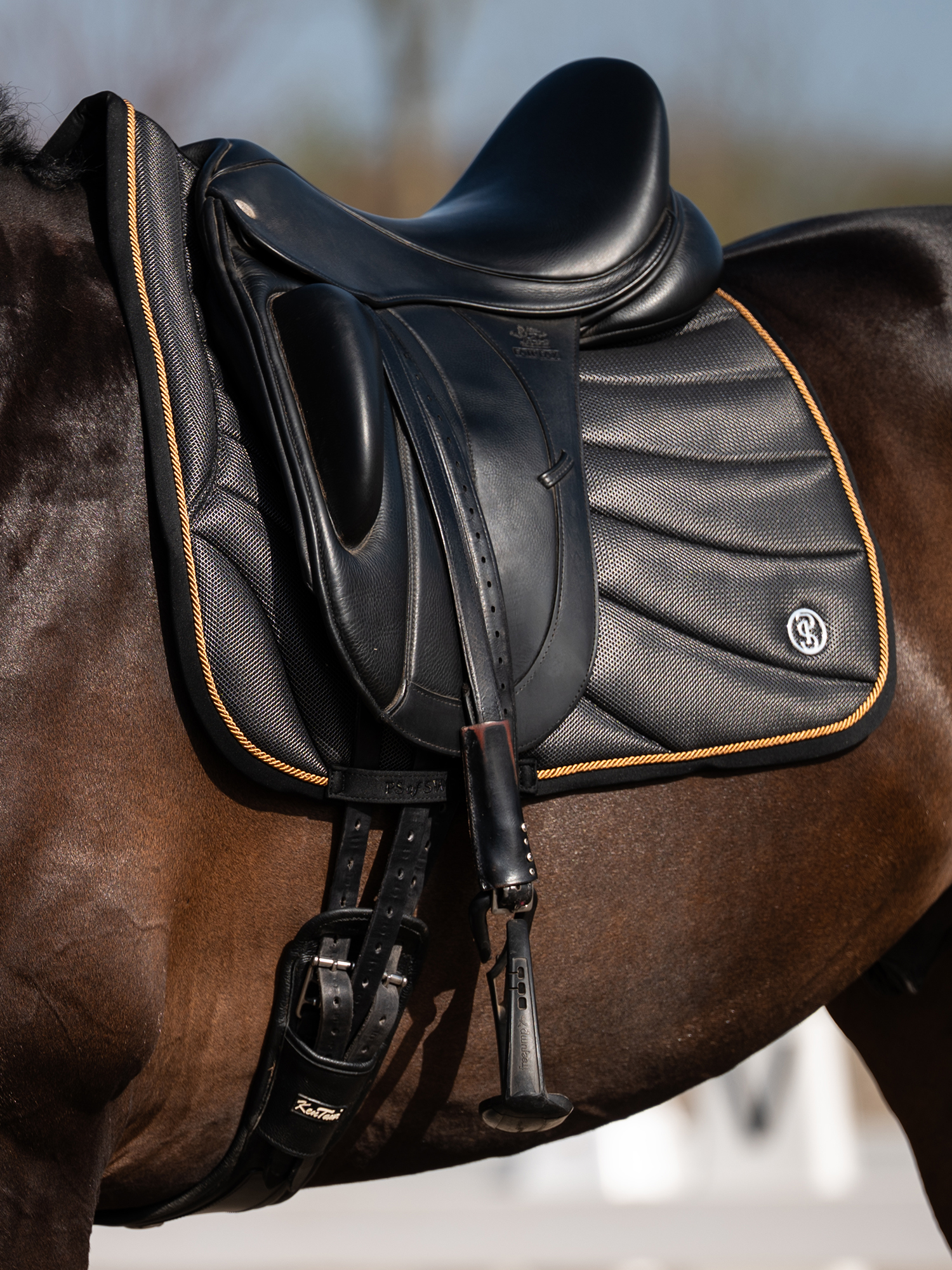 Airflow Mesh Dressage Saddle Pad