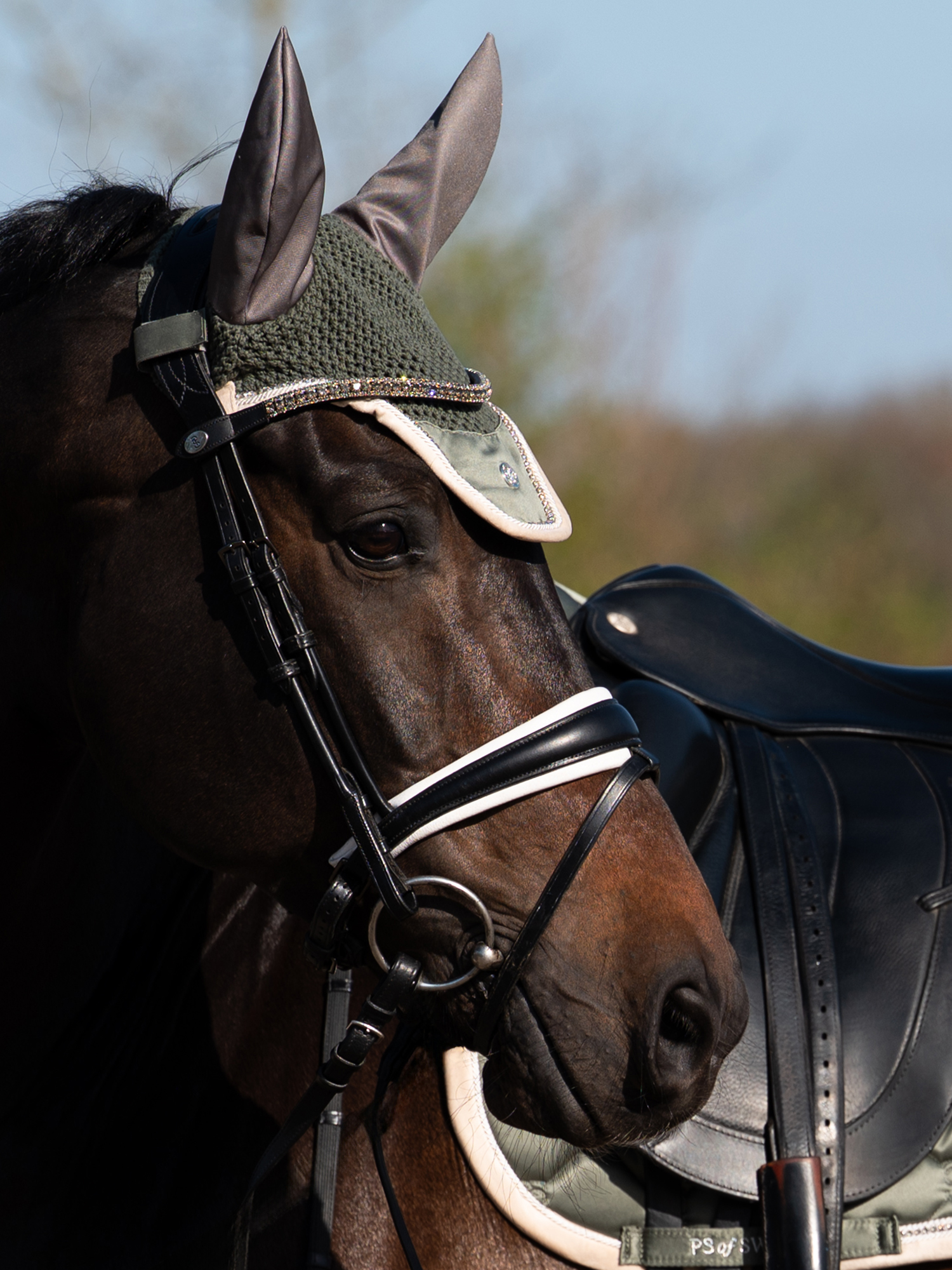Fliegenhaube Vintage Monogram