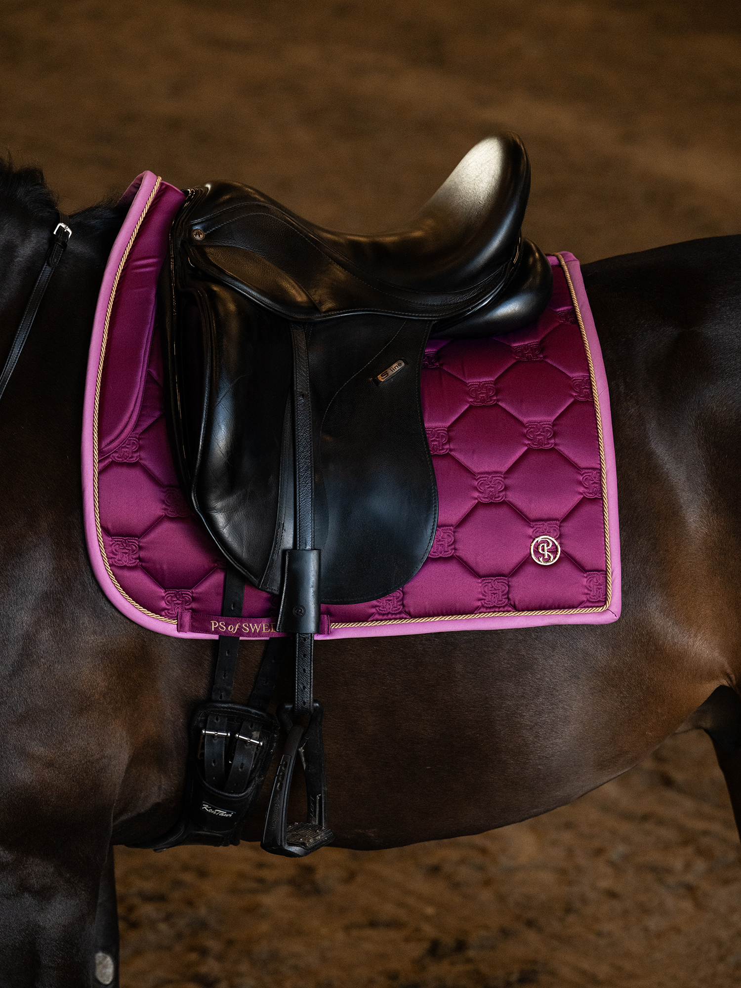 The Essence Dressage Saddle Pad