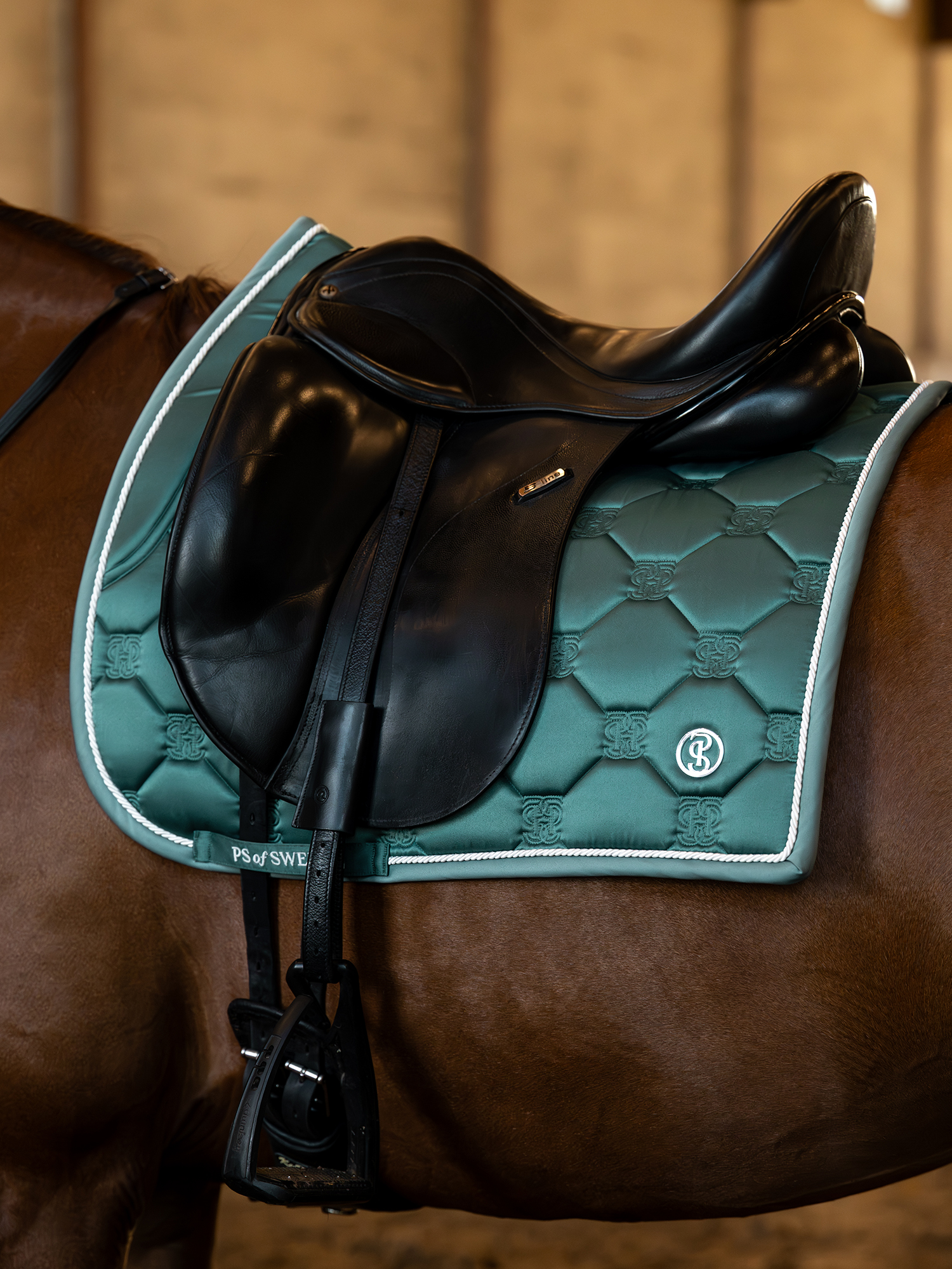 The Essence Dressage Saddle Pad