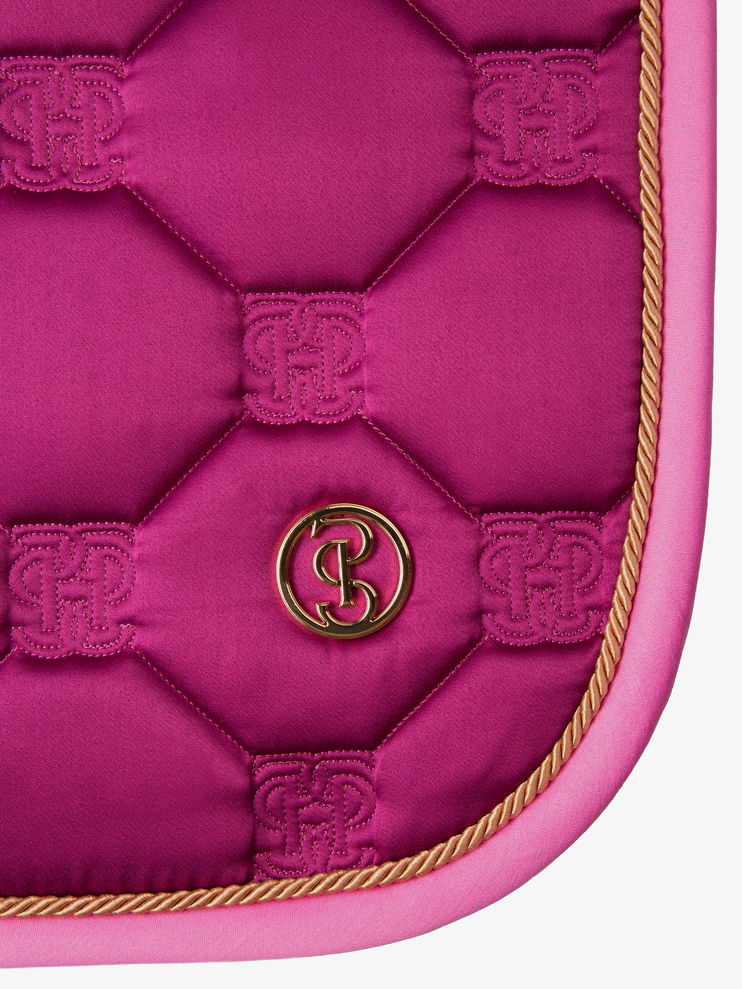 The Essence Jump Saddle Pad