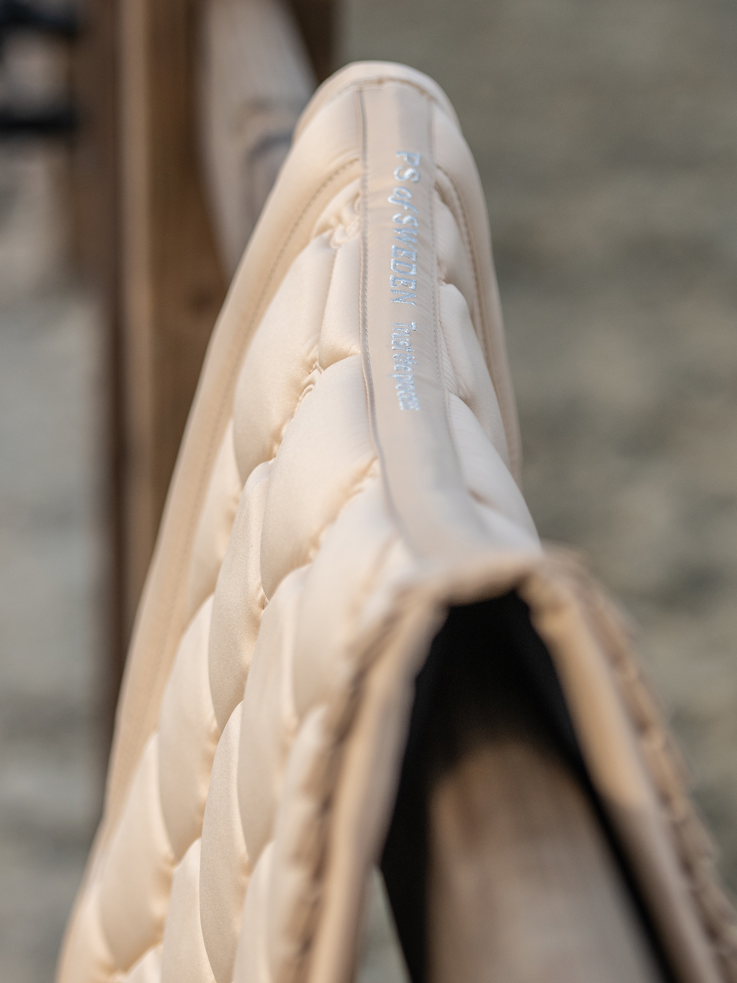 Saddle Pad Dressage Ruffle