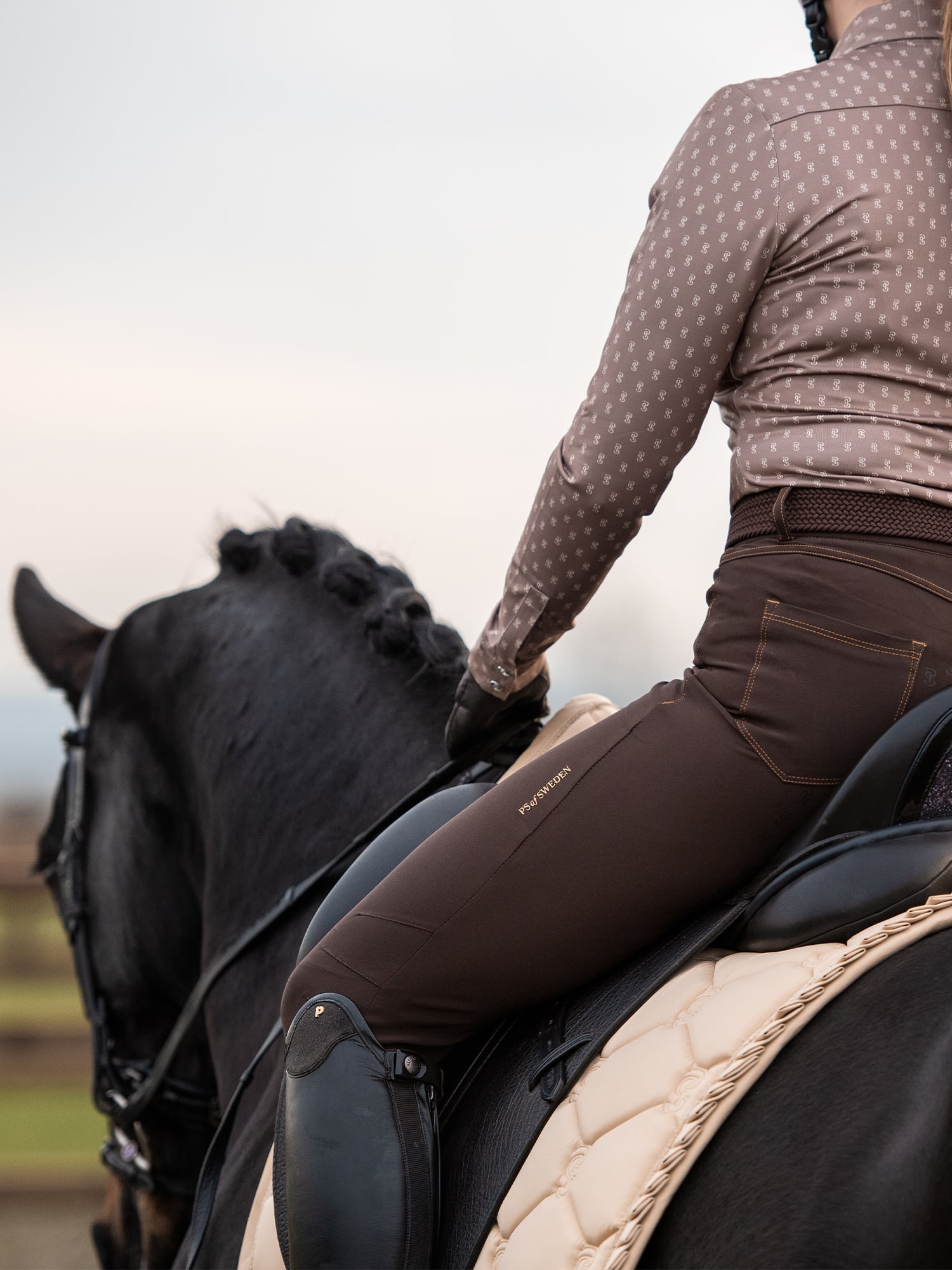 Saddle Pad Dressage Ruffle
