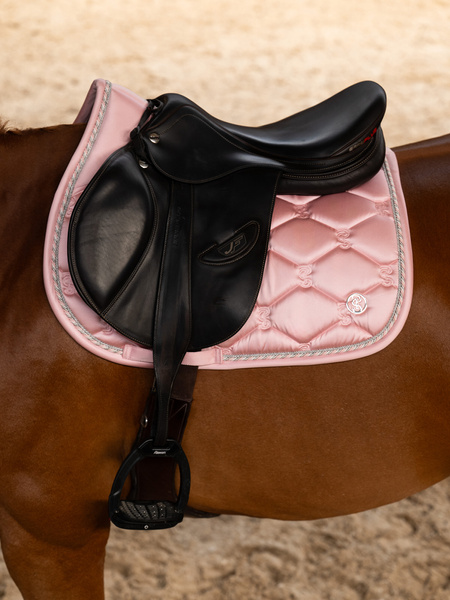 Saddle Pad Jump Signature
